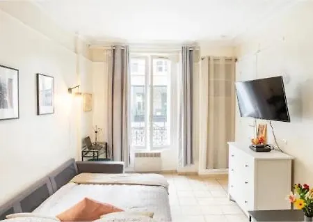 Gorgeous Place, Center ,close To Louvre Meusm And Eiffel Tour Paris